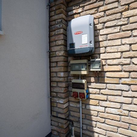 Jokai Apartman Dunafoldvar Zewnętrze zdjęcie