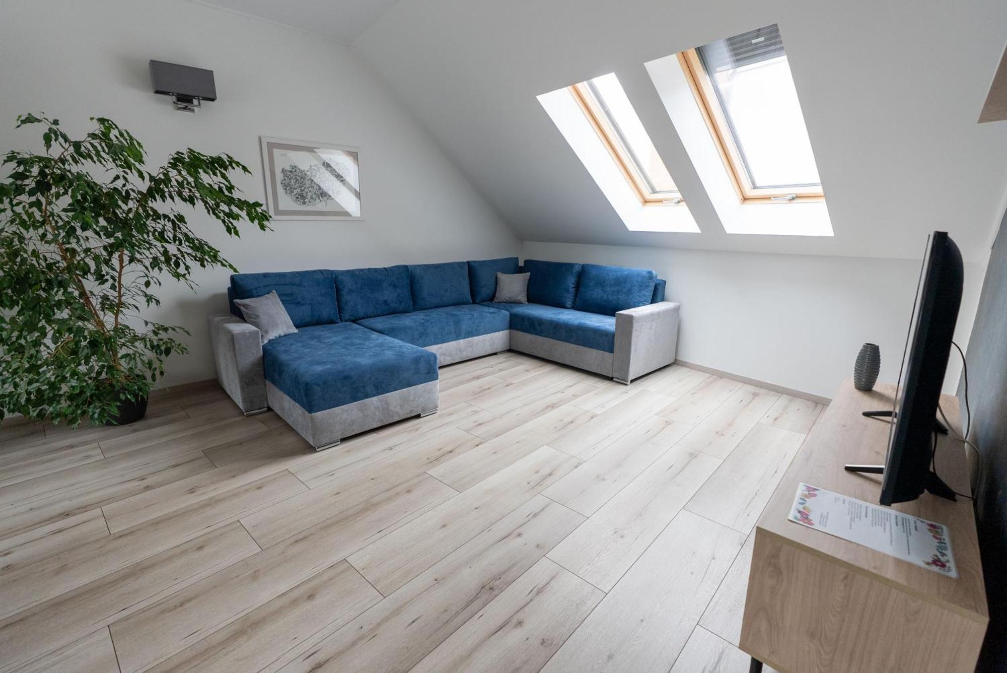 Jokai Apartman Dunafoldvar Zewnętrze zdjęcie